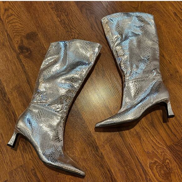 Steve Madden Shoes - Steve Madden Women's Newlyn Croc Print Kitten Heel Boot Silver Sz 6.5 NWOB